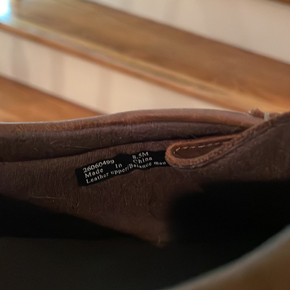 Clarks Wallabee shoes - Picture 3 of 5